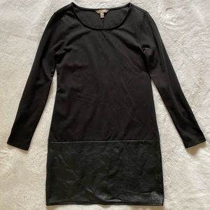 BANANA REPUBLIC Black Faux Leather Shift Dress Women's Size 2